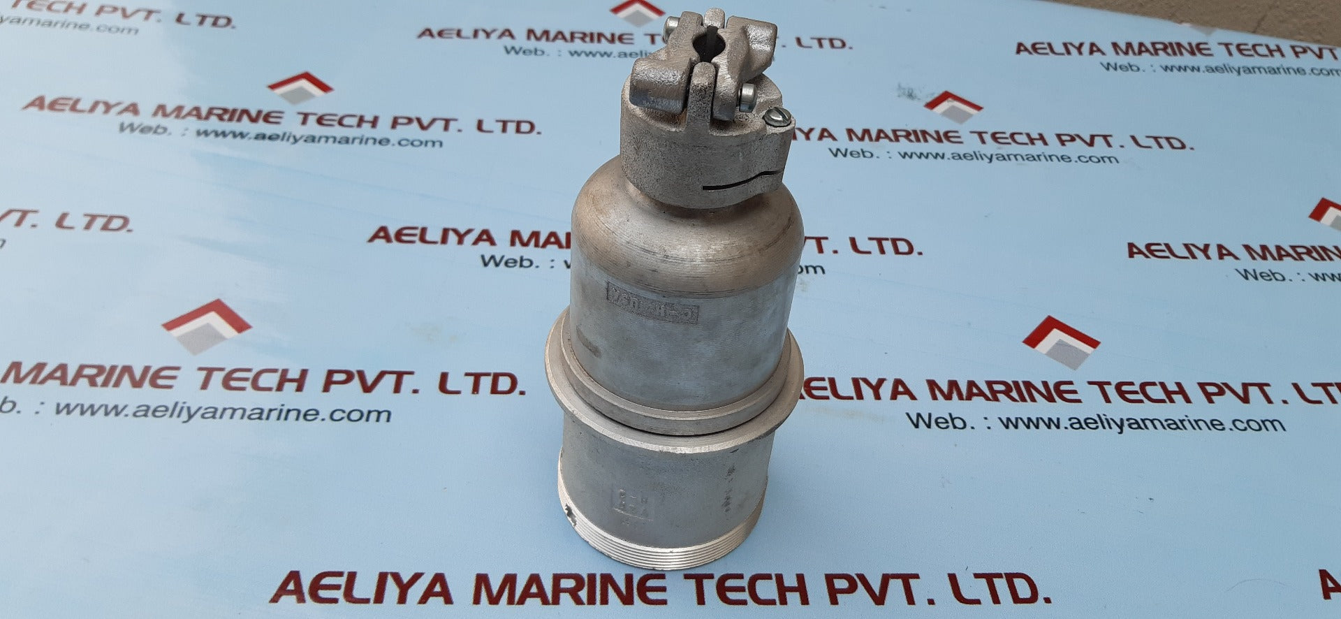 Crousf-hinds apr6453 m54 ark tite connector 60 amps 4w 4p