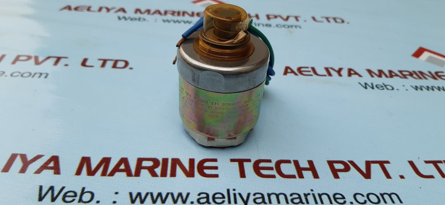 Versa e-3198-84xx-a120 solenoid valve 120v 60hz