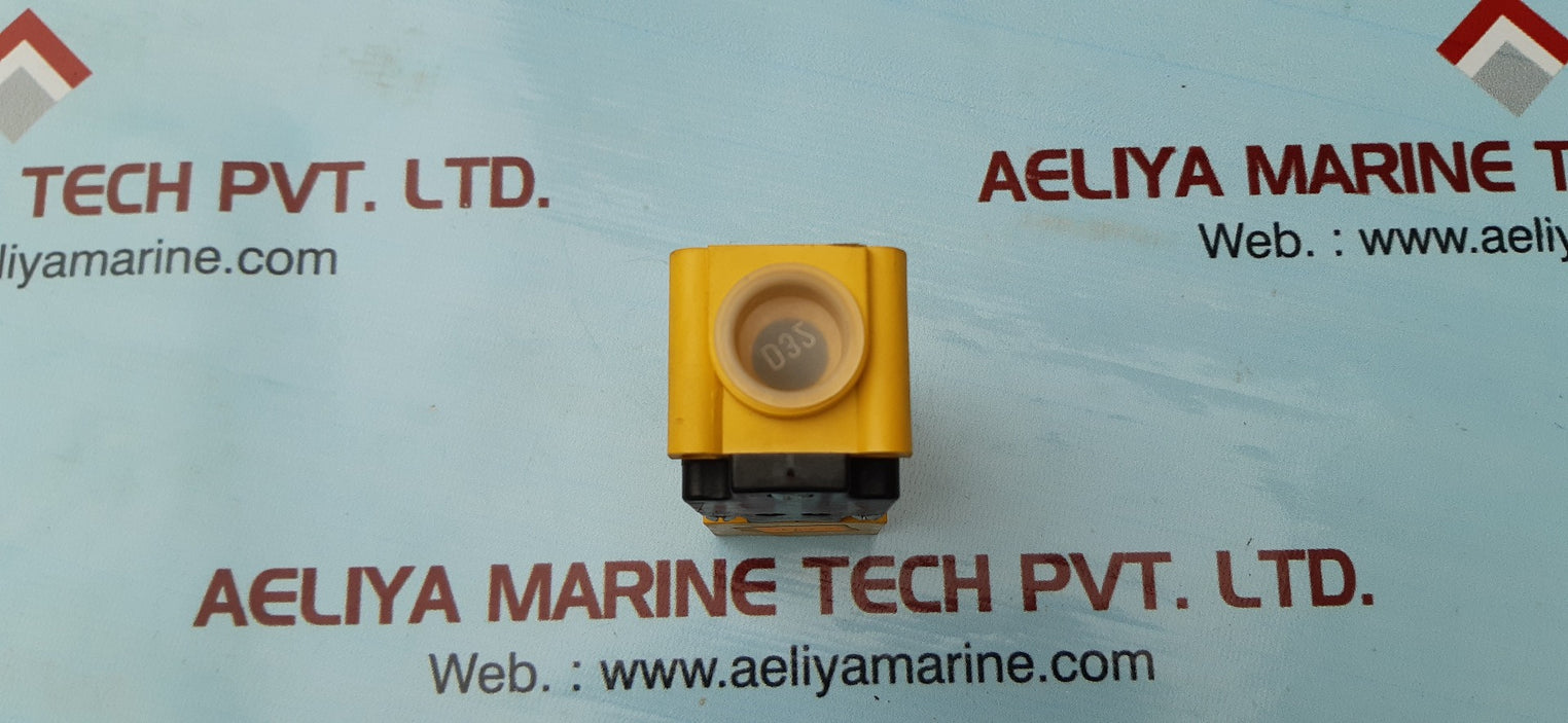 Turck ni20-cp40-vp4x2 proximity switch 10-65 vdc