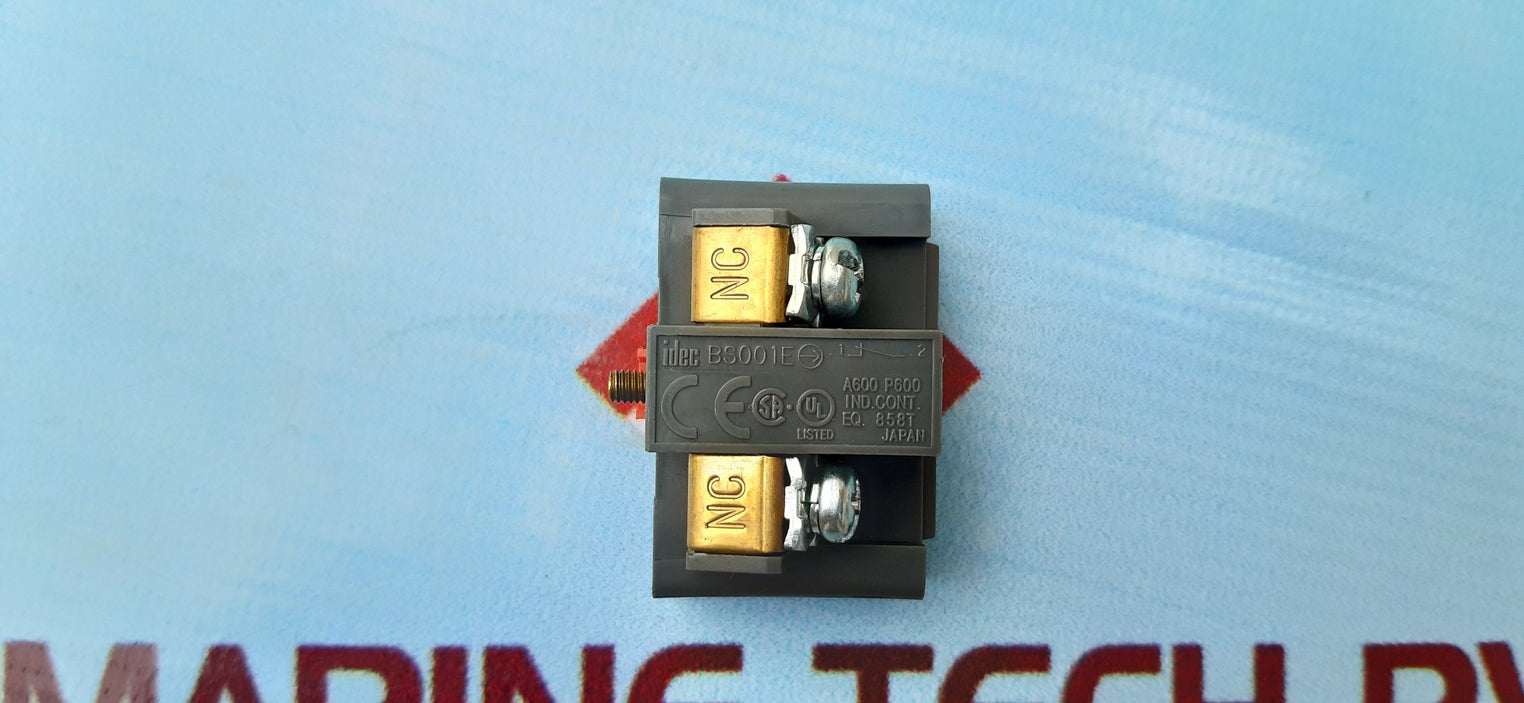 Lot of 6x Idec bs001e contact block