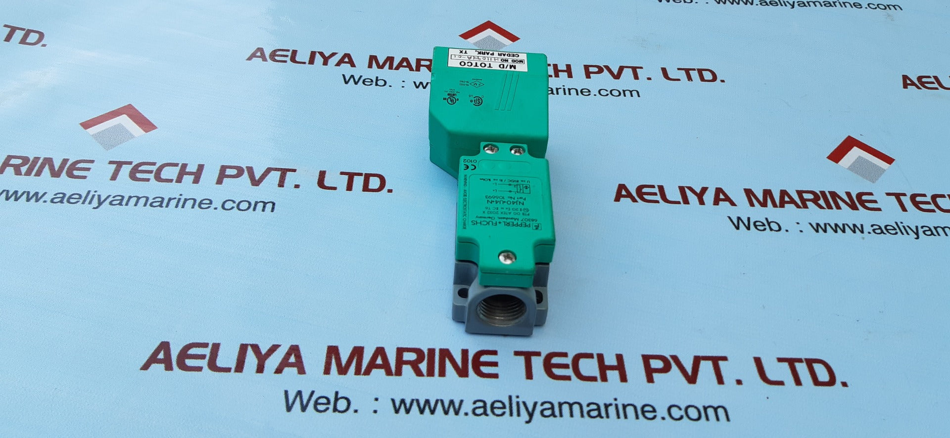 Pepperl+fuchs nj40+u4+n proximity sensor switch 106693