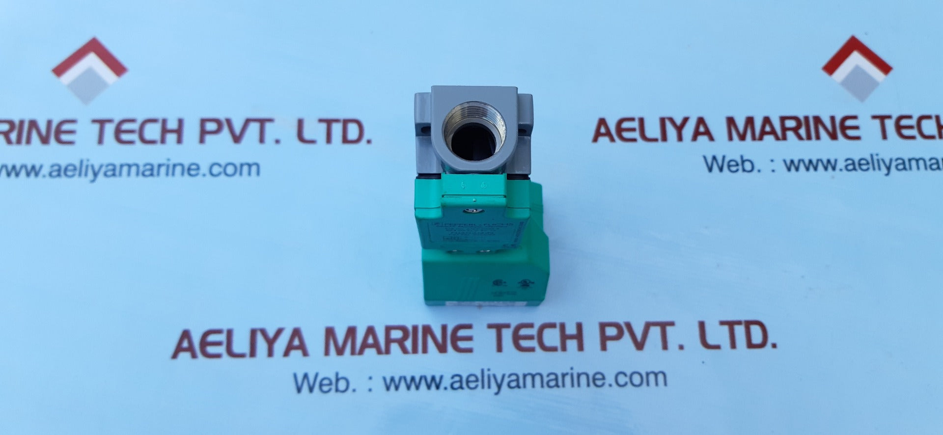 Pepperl+fuchs nj40+u4+n proximity sensor switch 106693