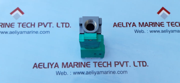 Pepperl+fuchs nj40+u4+n proximity sensor switch 106693