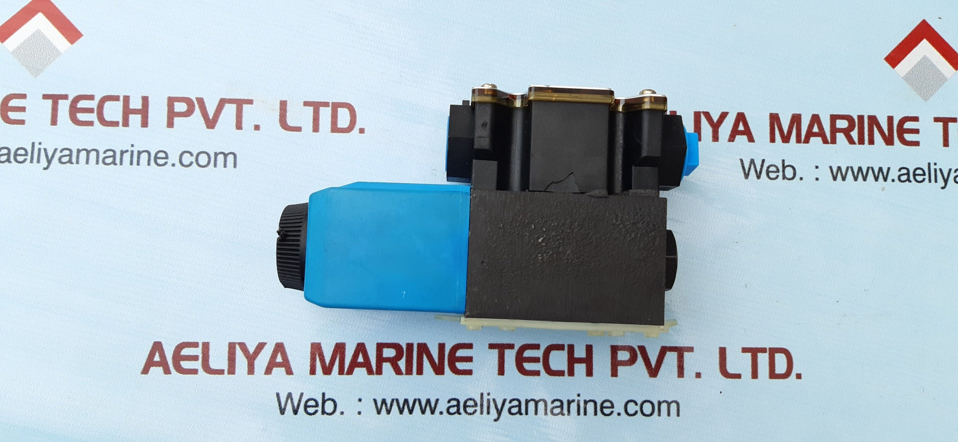 Eaton vickers dg4v-3s-2a-m-fw-h5-60 solenoid valve 24vdc 30w