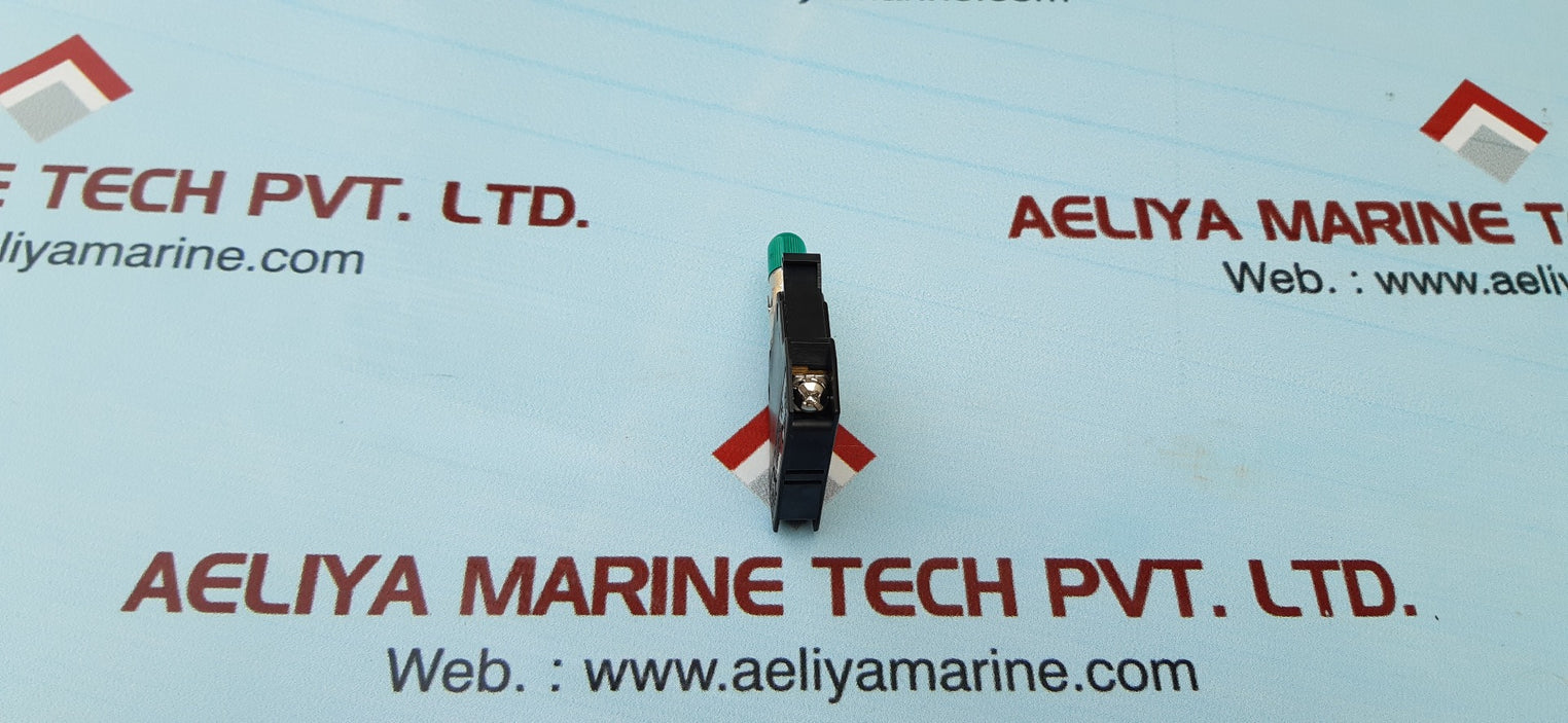 Lot Of 2X C3 Controls Fm24Lg Green Led Light