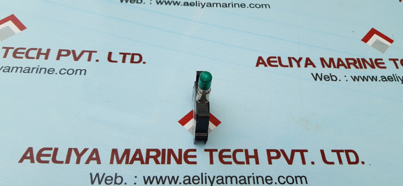 Lot Of 2X C3 Controls Fm24Lg Green Led Light