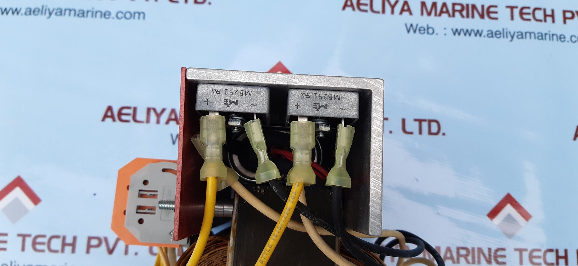 Nova 920-lbcp-1001 power supply for lifeboat winch control panel