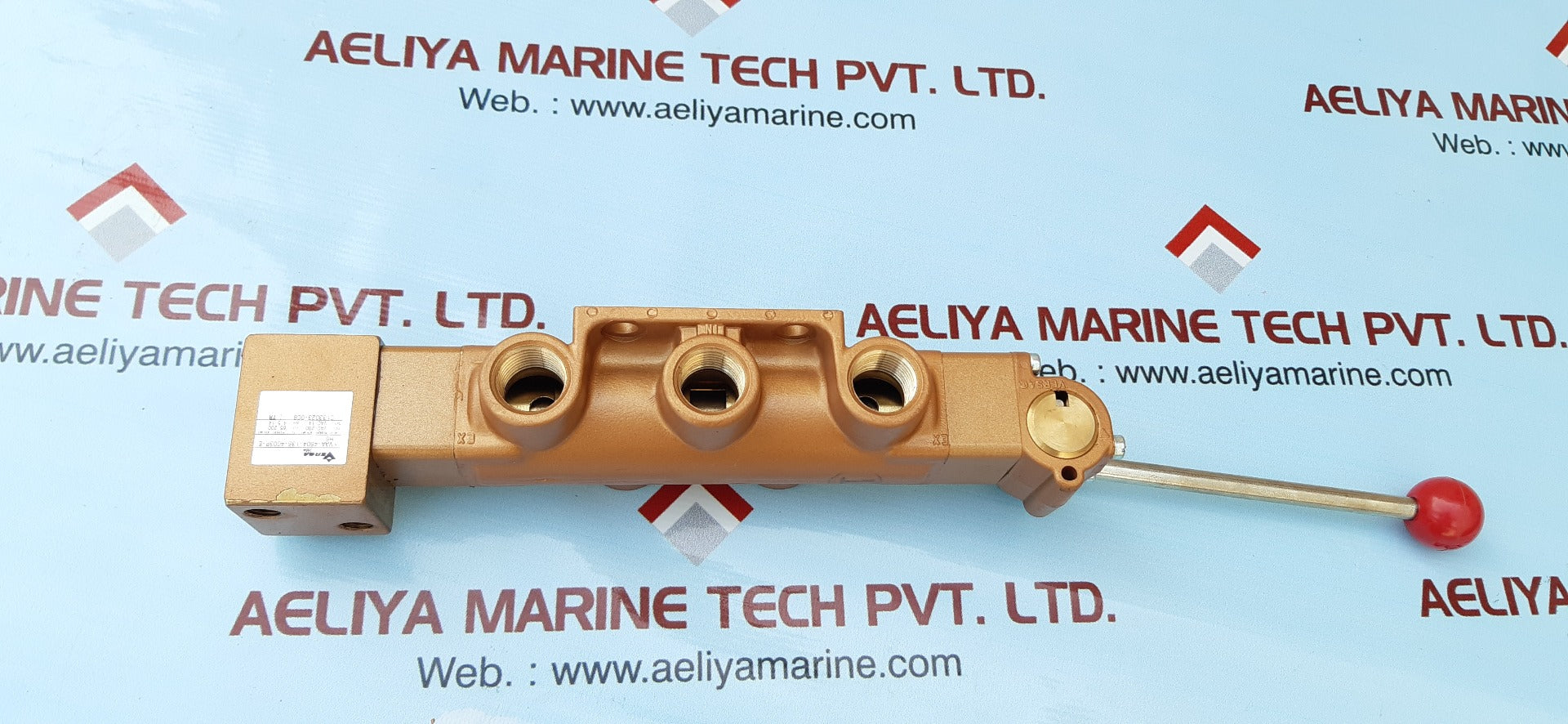 Versa vaa-4504-135-4003p-eh6 pneumatic directional valve