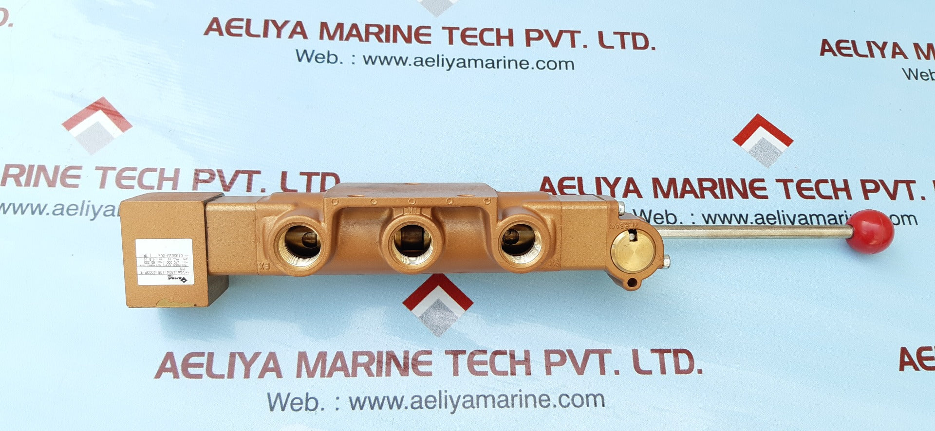 Versa vaa-4504-135-4003p-eh6 pneumatic directional valve