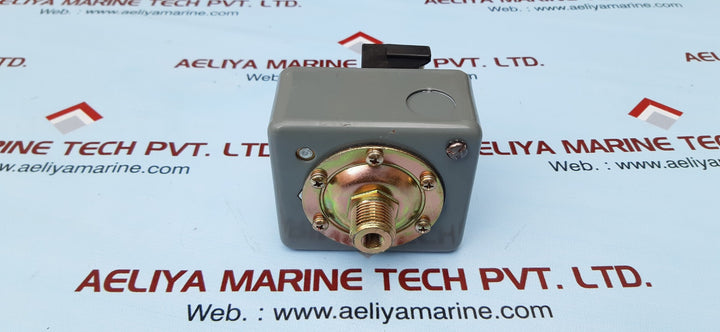 Square D 9013ghg1s8j54 pressure switch