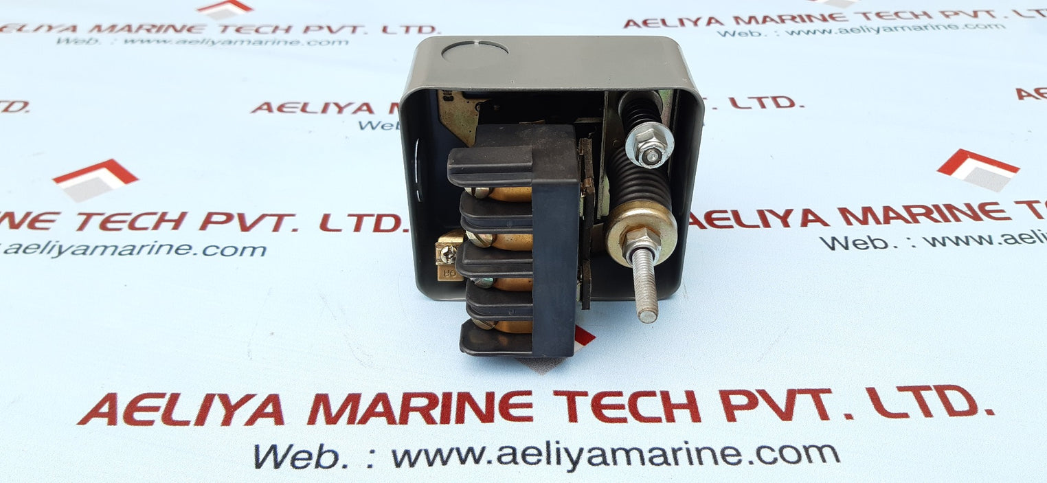 Square D 9013ghg1s8j54 pressure switch