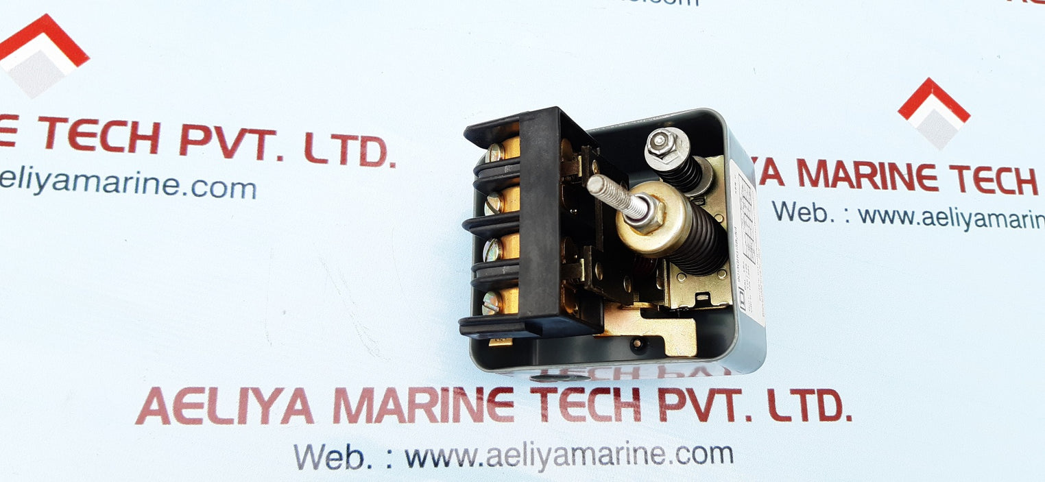 Square D 9013ghg1s8j54 pressure switch