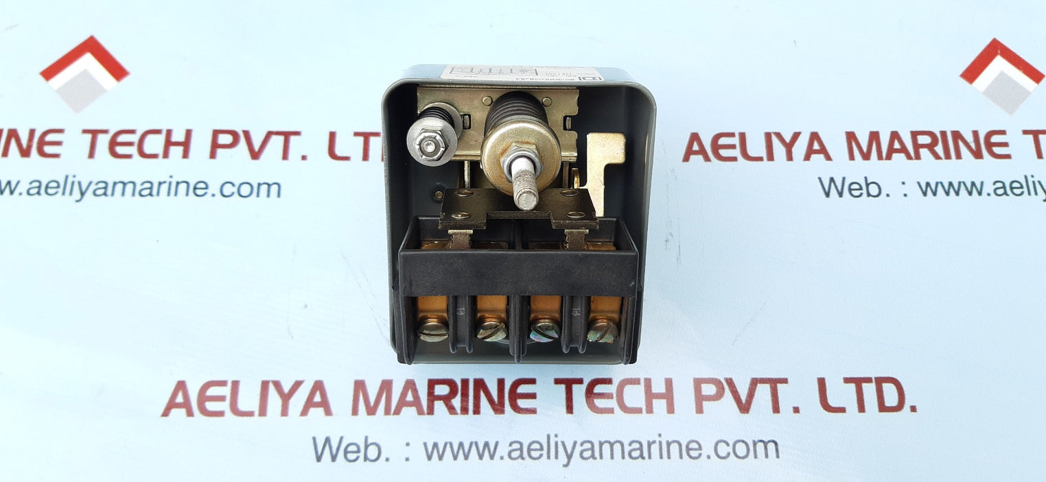 Square D 9013ghg1s8j54 pressure switch