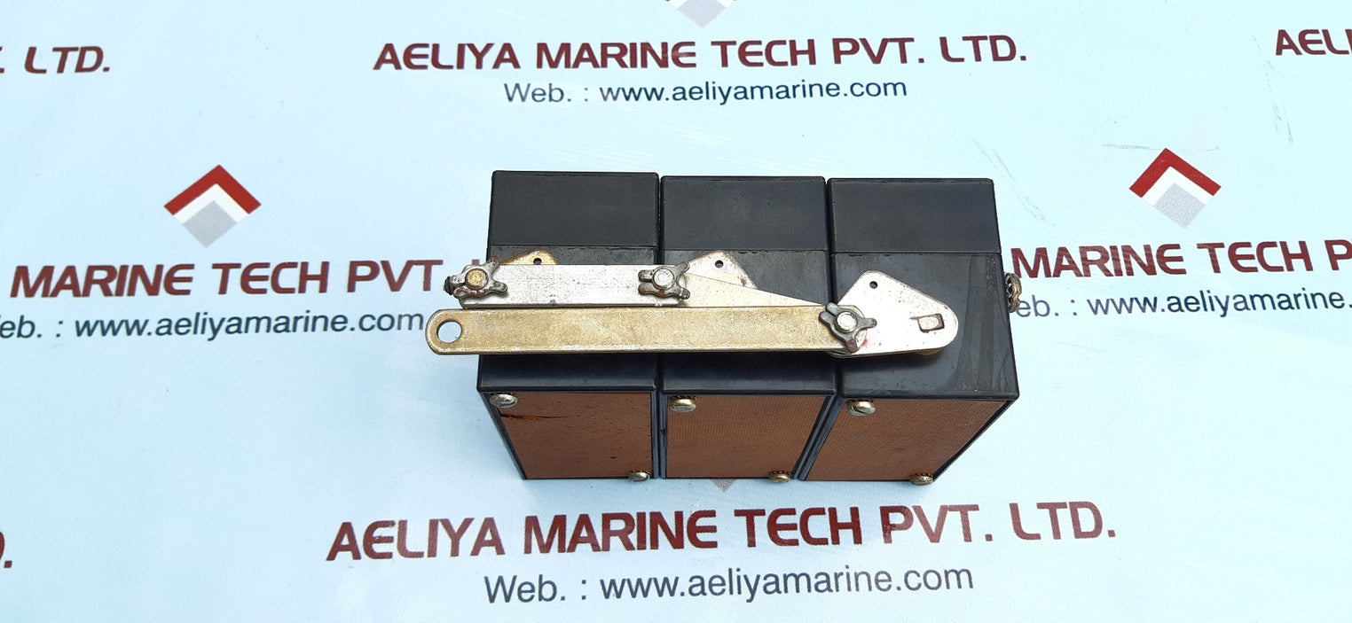 Westinghouse aux/contact 19a-a circuit breaker