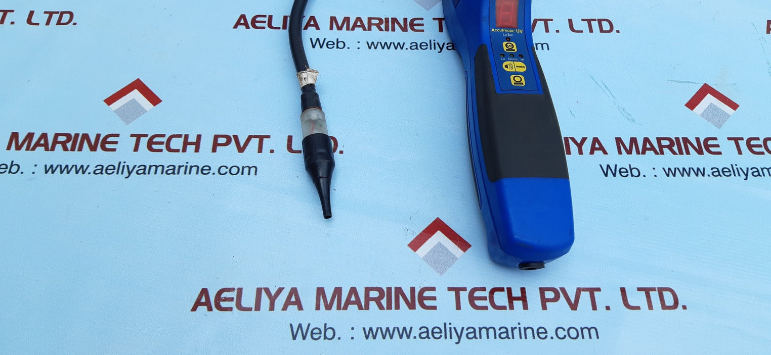 Yellow jacket accuprobe uv leak detector