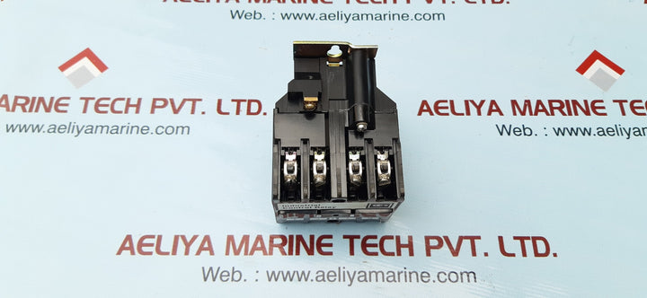 Eaton cutler-hammer ar440ar industrial control relay 600volt 10amps