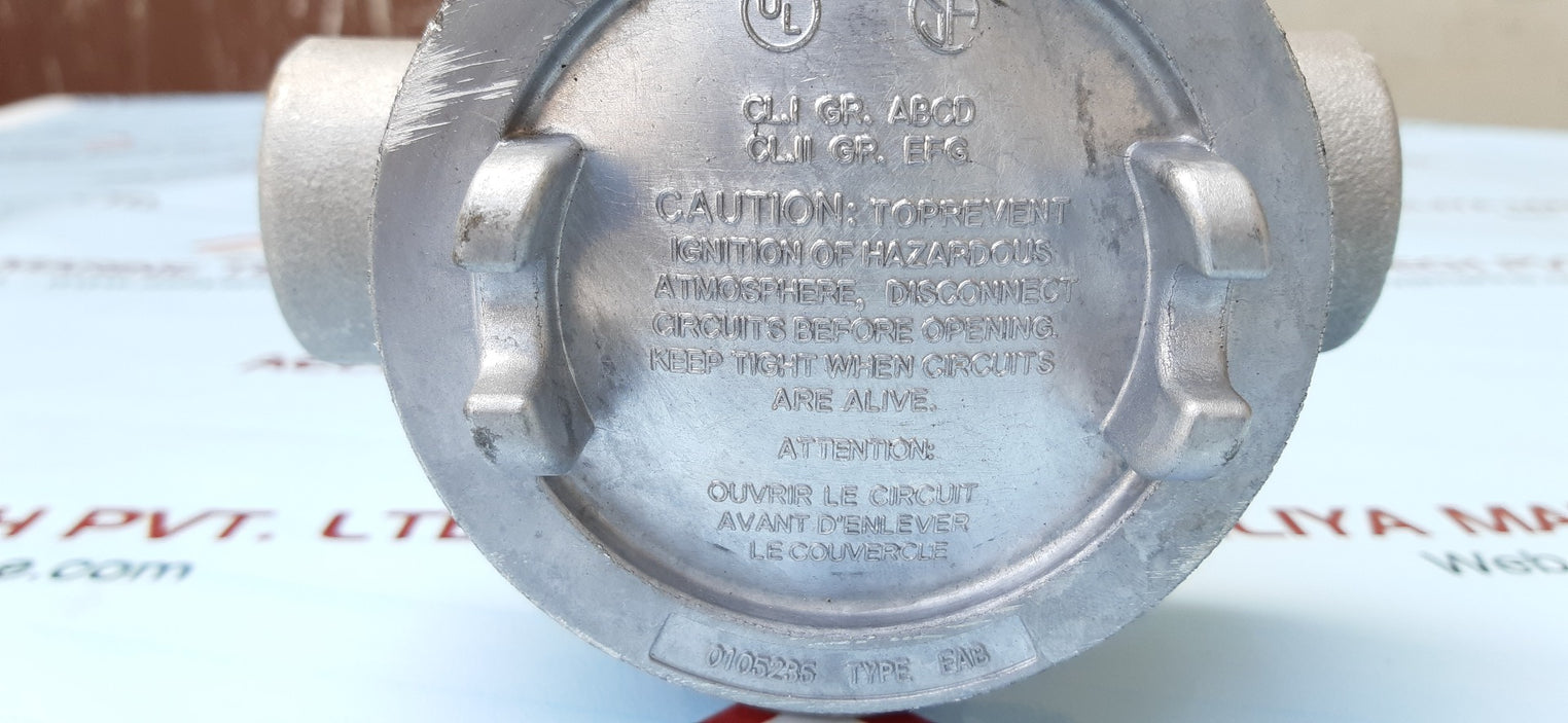 Cooper eab cooper crouse-hinds box