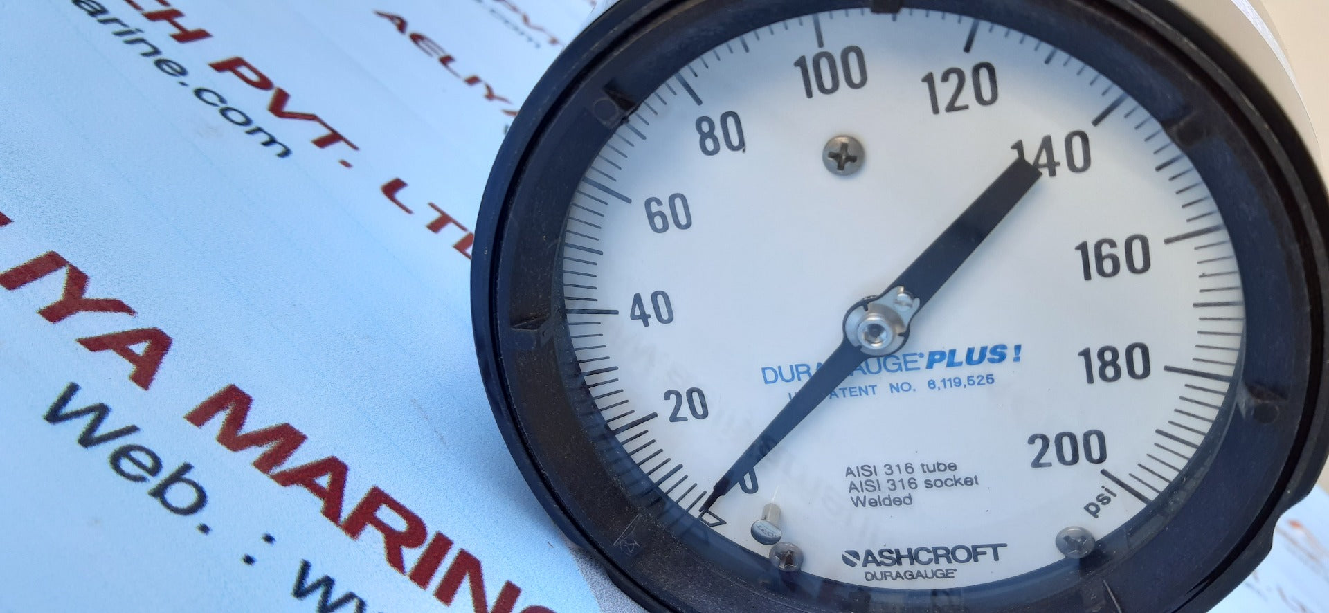Ashcroft duragauge plus pressure gauge 0-200 psi aisi 316 tube 316aisi socket
