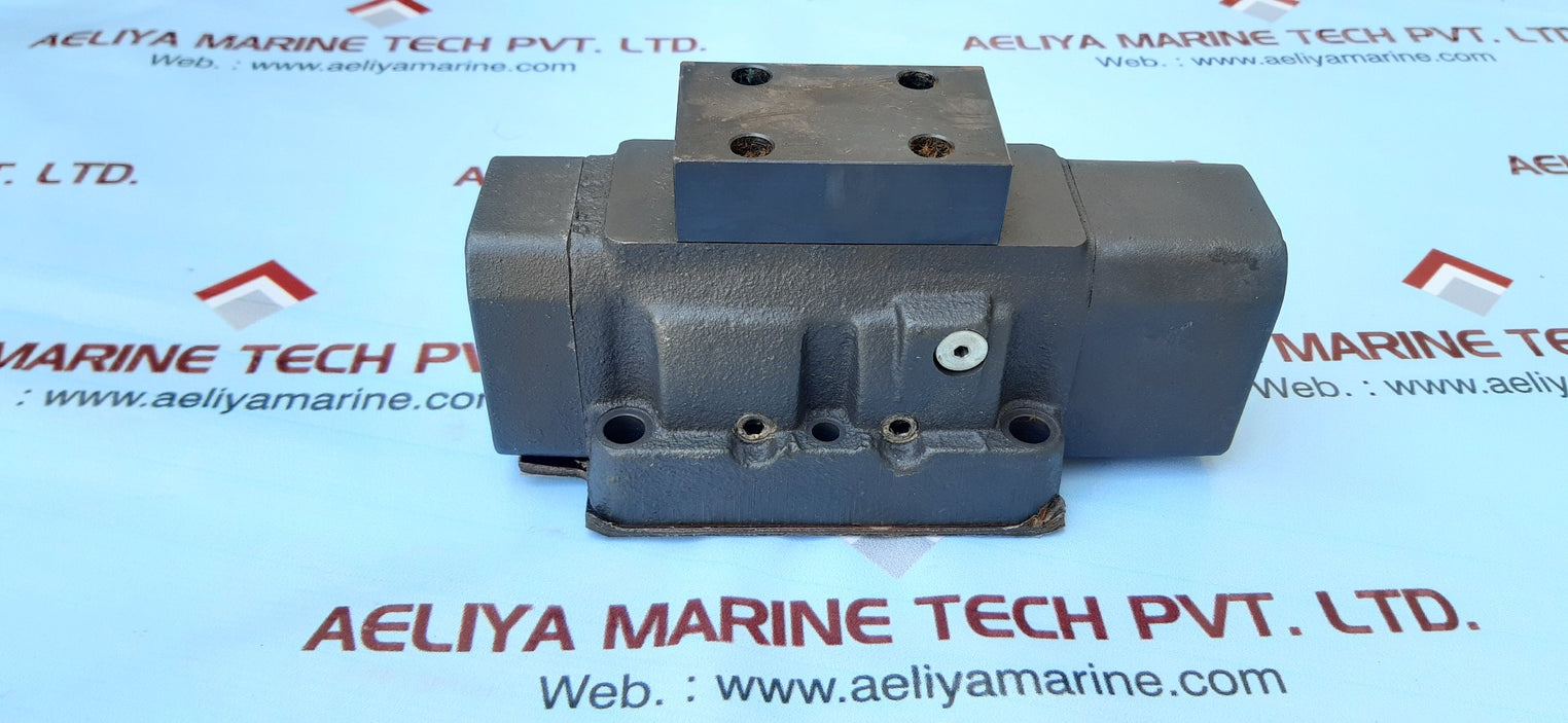 Vickers dg3s 4042a t40 directrional control valve