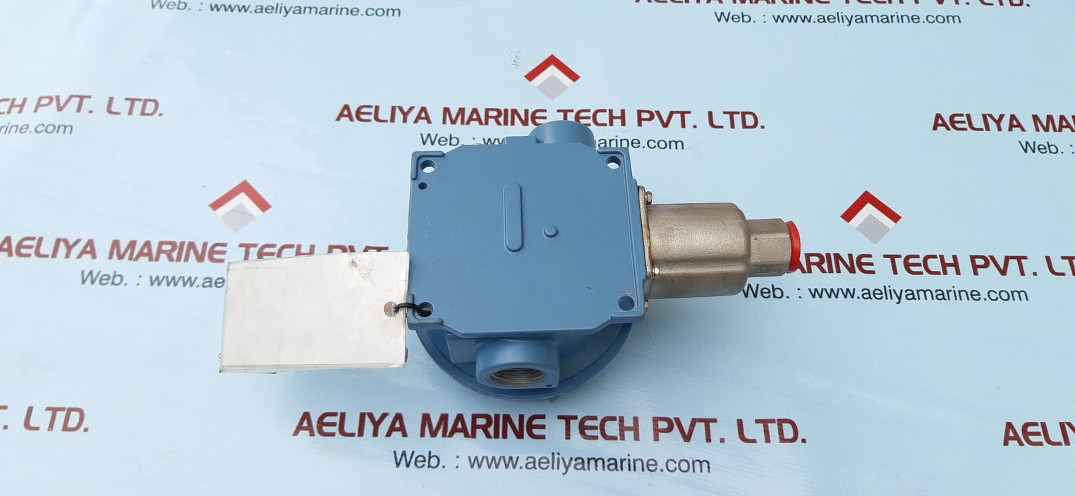 United electric j120-15642 explosion proof differential pressure switch