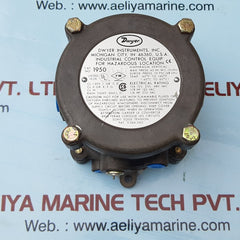 Dwyer 1950 00-2f explosion-proof differential pressure switch