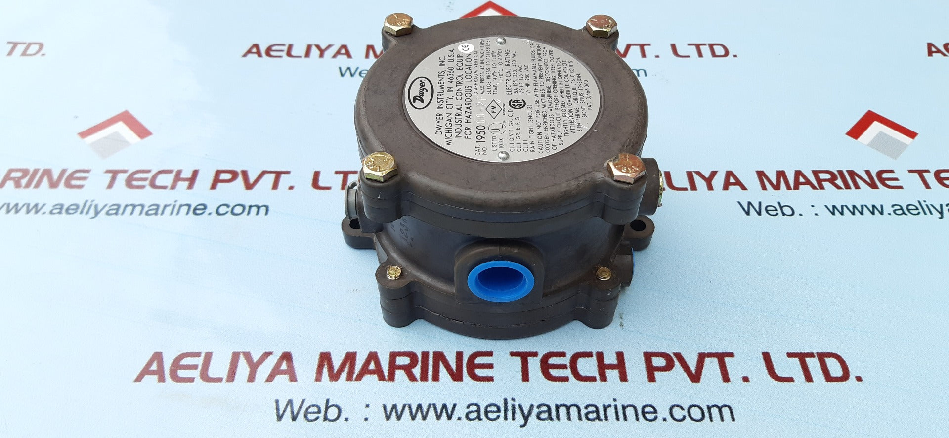 Dwyer 1950 00-2f explosion-proof differential pressure switch