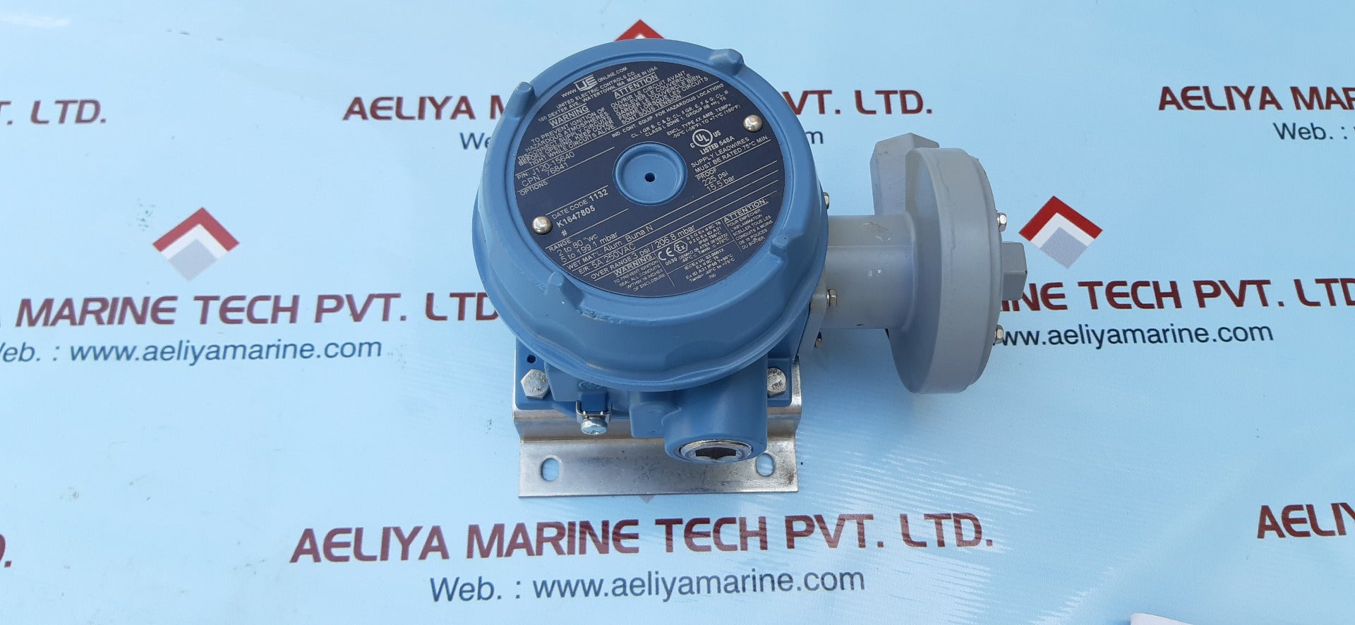 Ue j120-15640 pressure switch