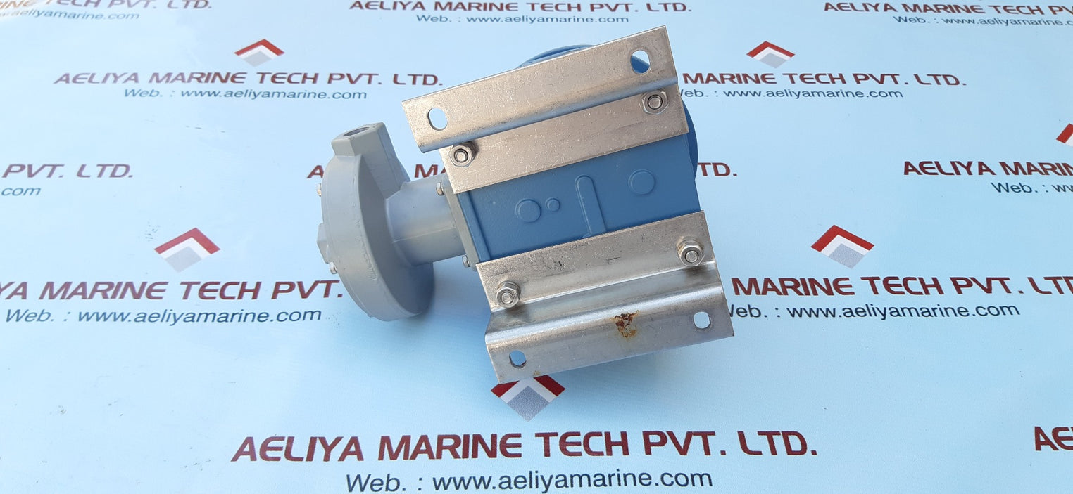 Ue j120-15640 pressure switch