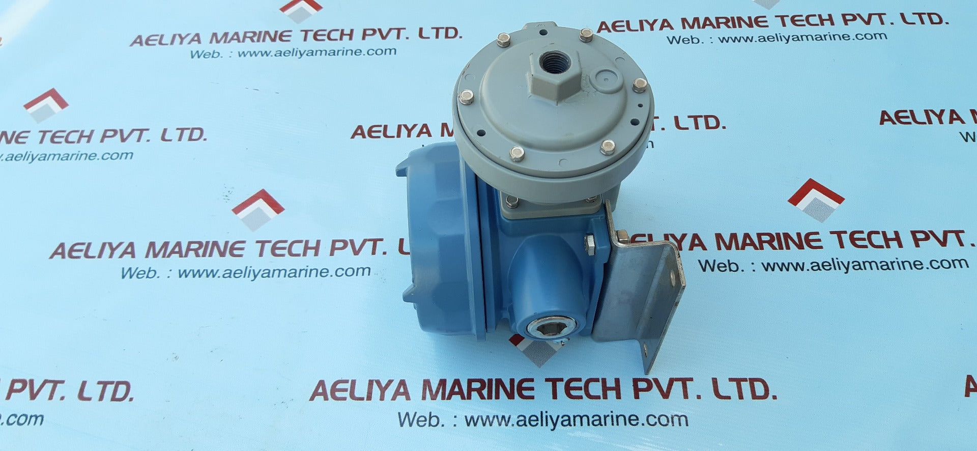 Ue j120-15640 pressure switch