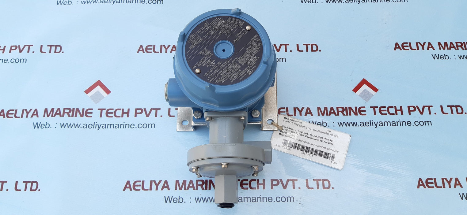 Ue j120-15646 pressure switch