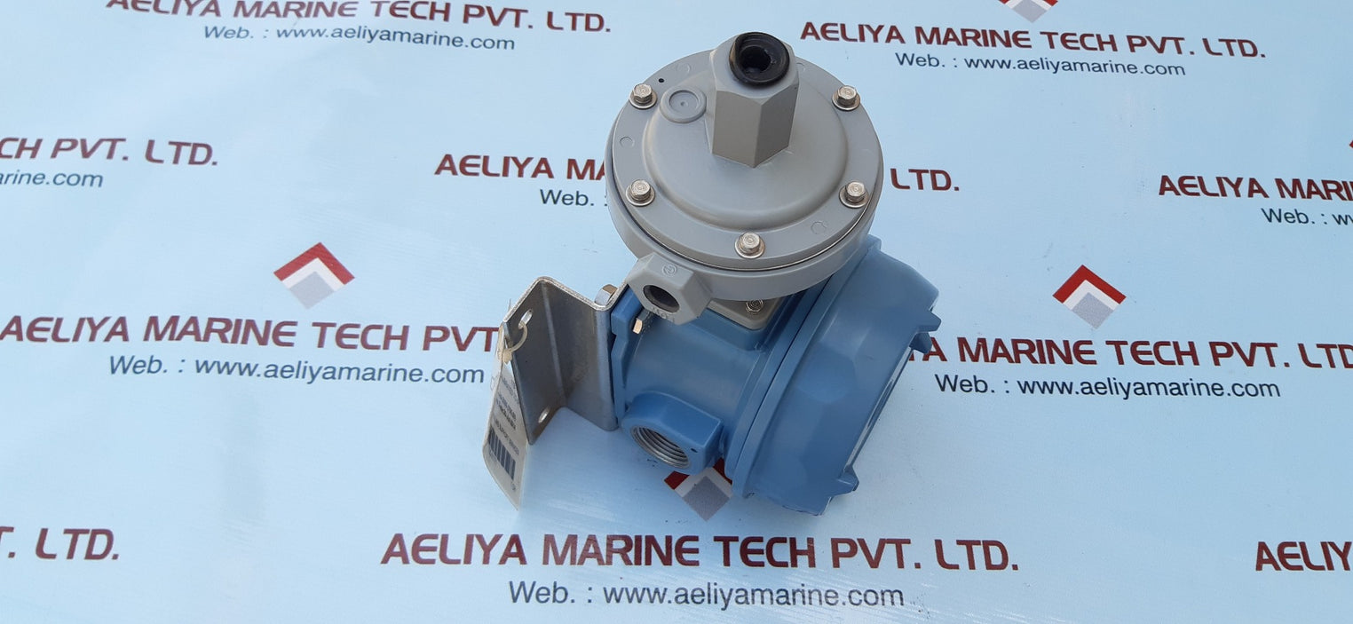 Ue j120-15646 pressure switch