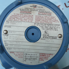 Ue j120k-15641 explosion proof differential pressure switch