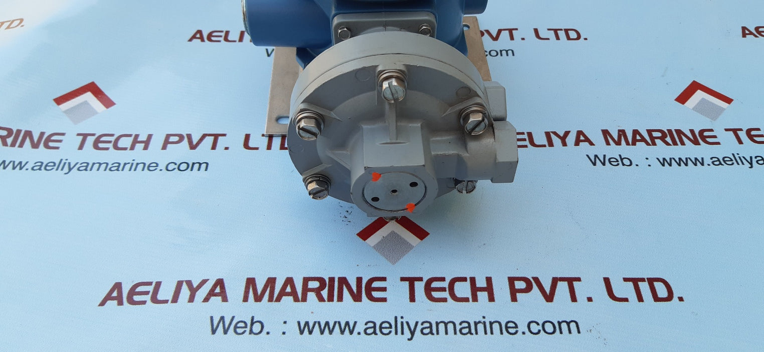 Ue j120k-15641 explosion proof differential pressure switch