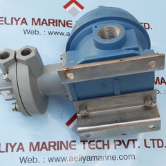 Ue j120k-15641 explosion proof differential pressure switch