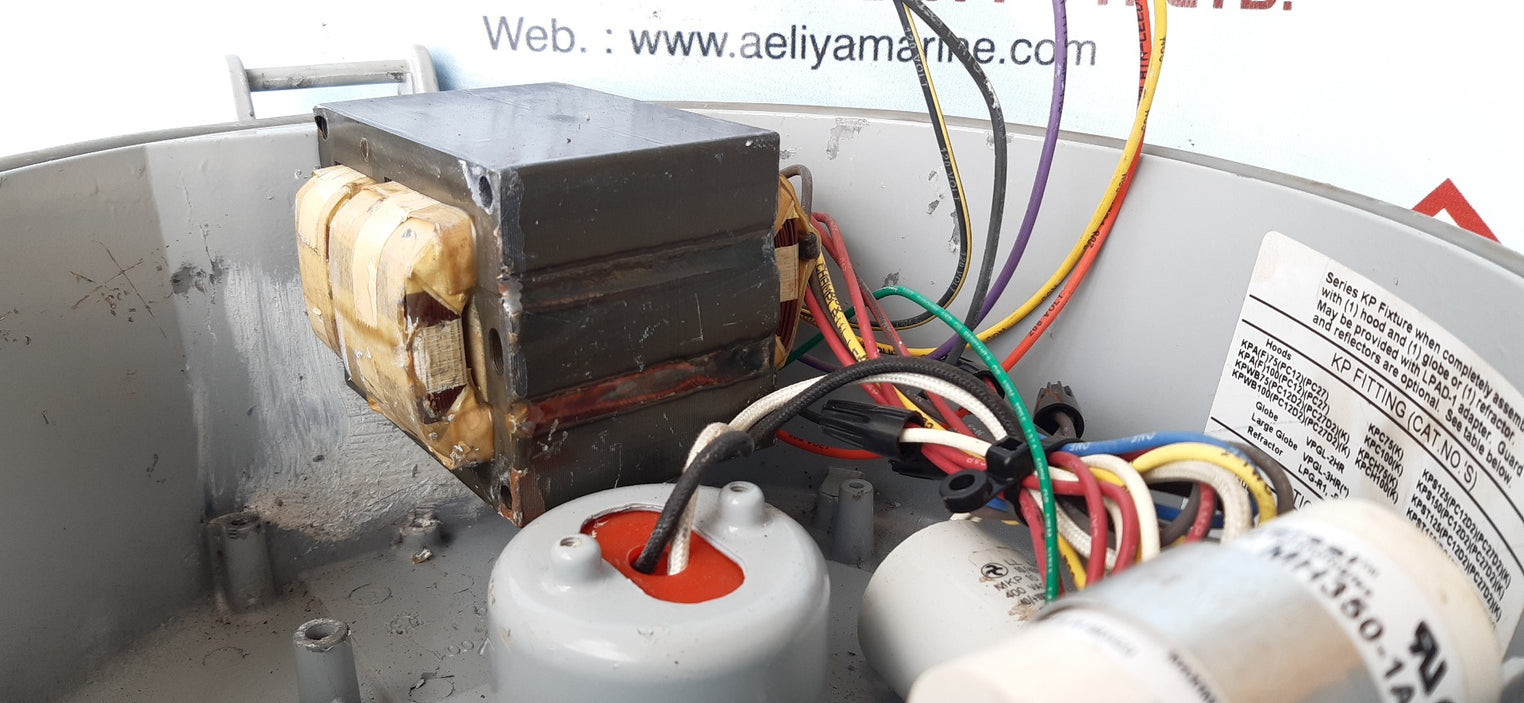 Appleton mercmaster III kpb175pmt 175w ballast body light