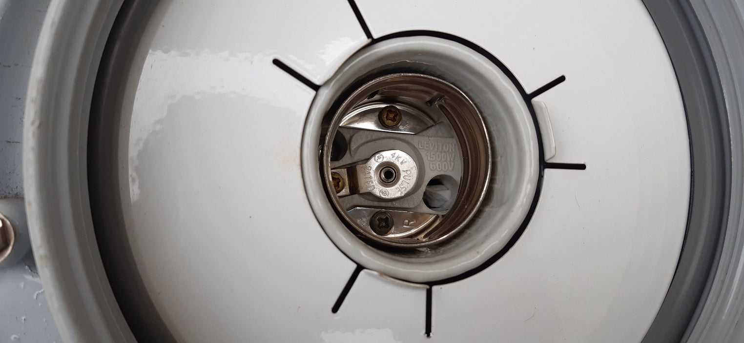 Appleton mercmaster III kpb175pmt 175w ballast body light