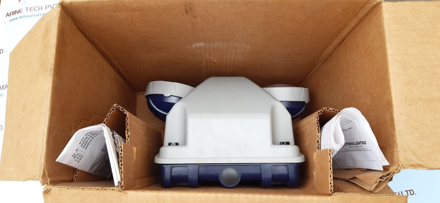 Lithonia lighting twin head dusk to dawn adjustable outdoor integrated led flood light