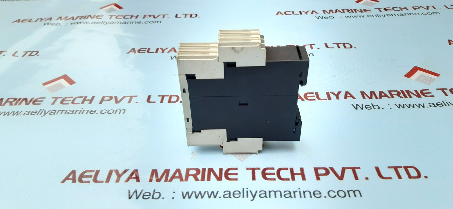 Siemens sirius 3rs 1800-1hw00 relay