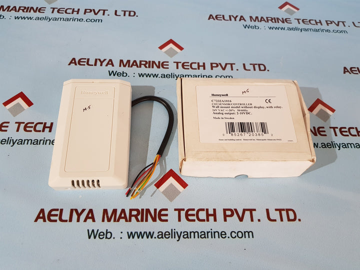 Honeywell c7232a1016 co2 sensor/controller