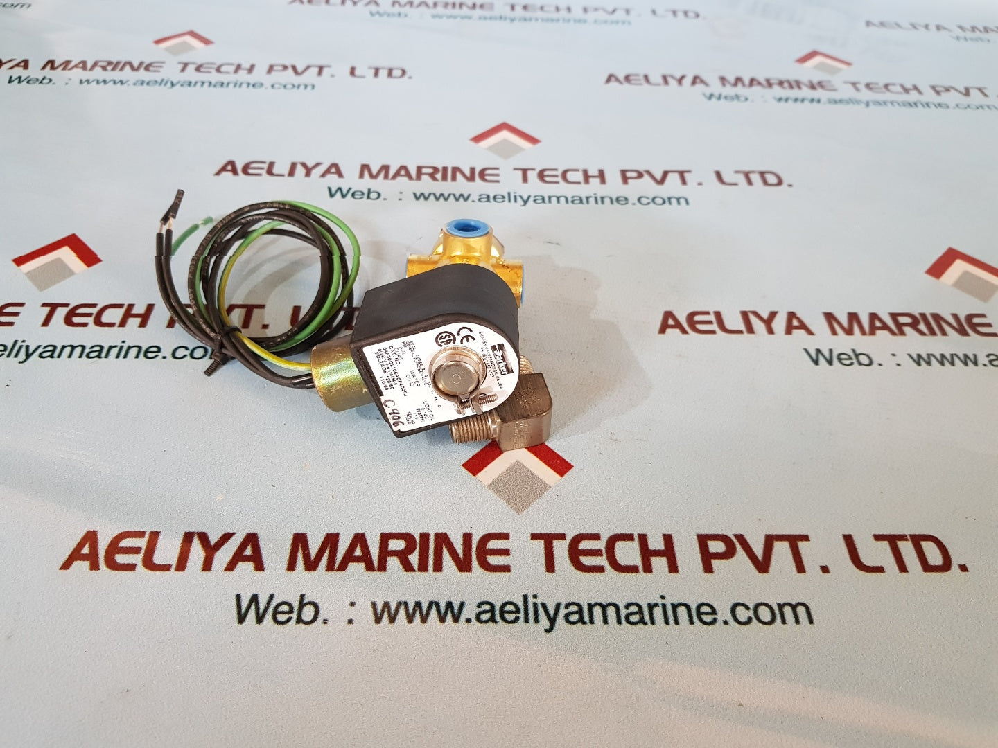 Parker 04f30o2106acf4c05j valve