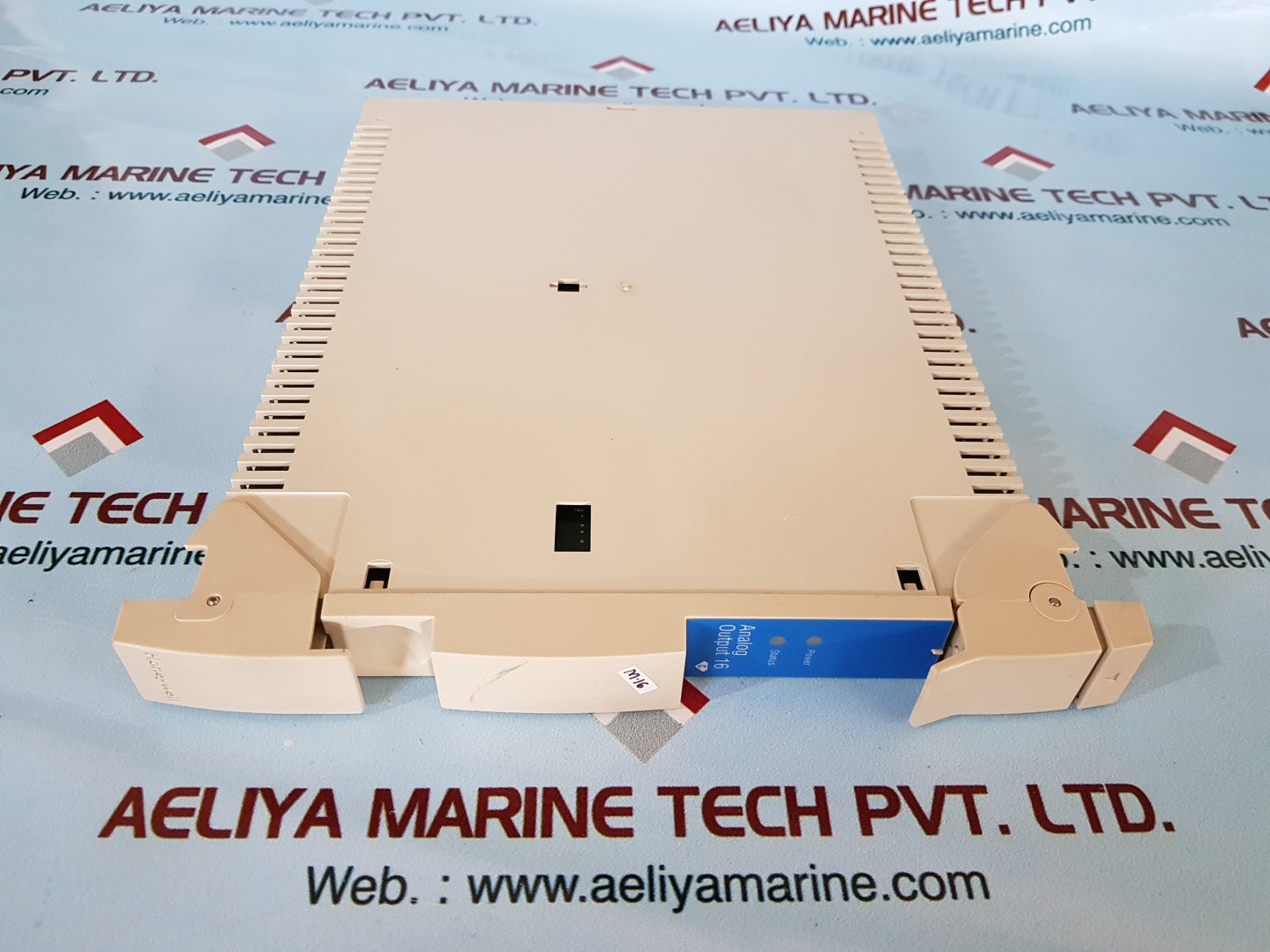 Honeywell 80363969-150hw analog output 16 board