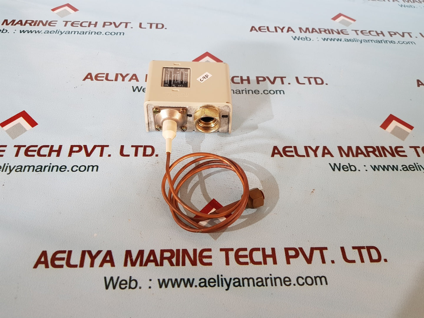 Danfoss p527-1122 pressure control