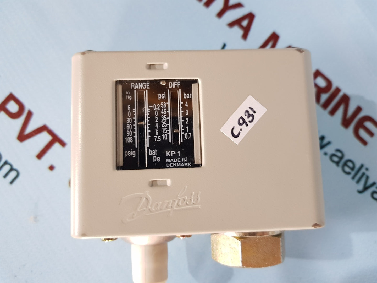 Danfoss p527-1122 pressure control