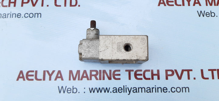 Smc vm8 pneumatic valve body
