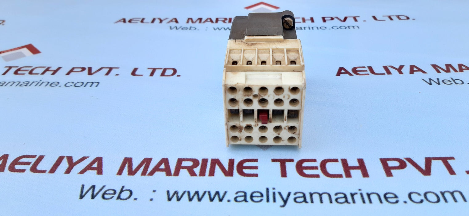 Telemecanique IEC255-1 relay