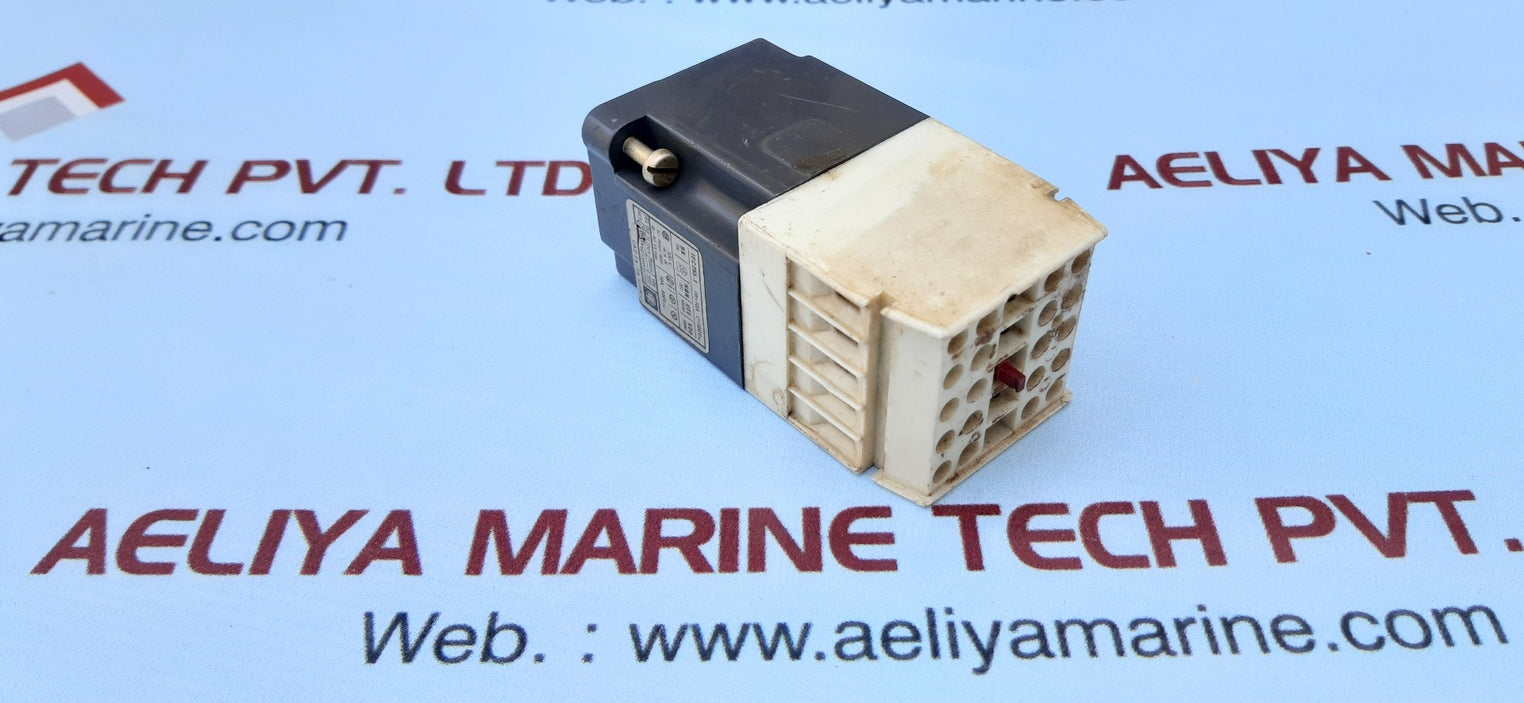 Telemecanique IEC255-1 relay