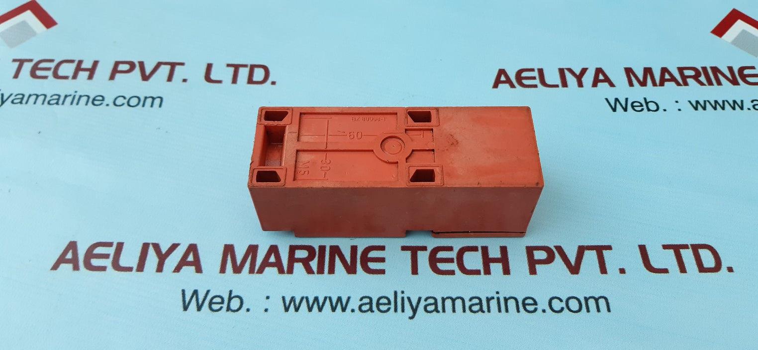 Schmersal ifl 15-333-11ypg proximity inductive switch ip 65