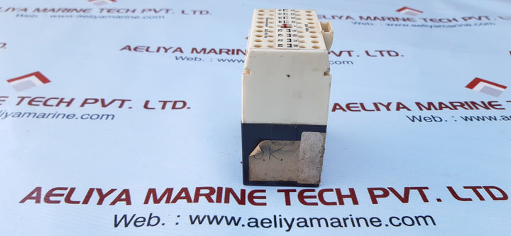 Telemecanique ca2-fn 144 relay 220v 60hz