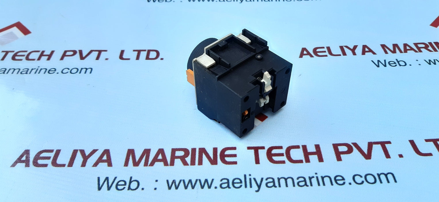 Telemecanique la2 dt4 timer delay block