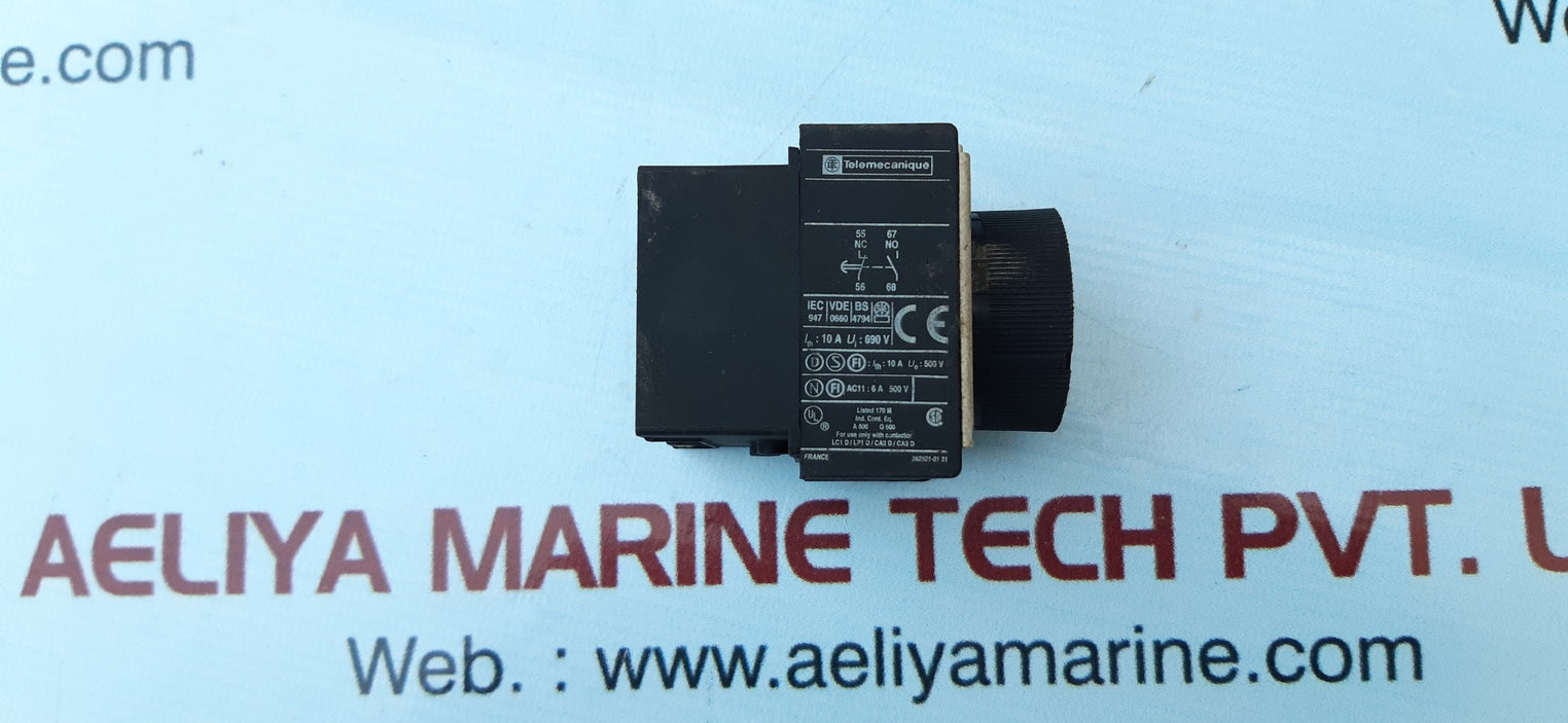 Telemecanique la2 dt4 timer delay block